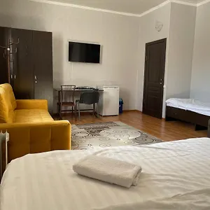 almaty-five-seasons-hotelhostel.hotels-of-almaty.com/